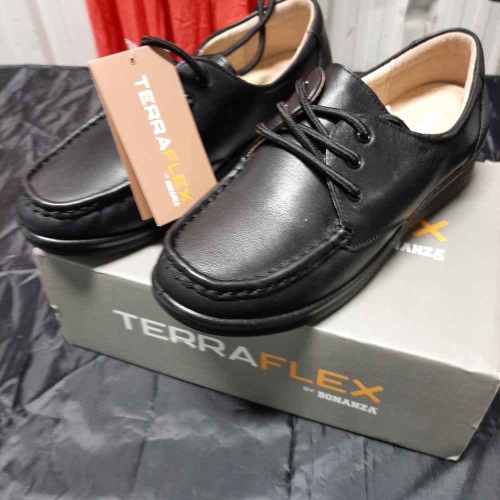 Ladies shoes